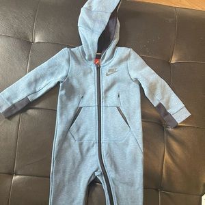 *BRAND NEW Toddler Nike Sweatsuit Onesie 18 Months